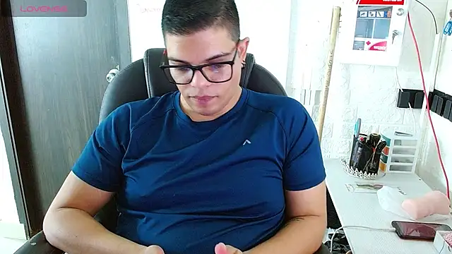 Realjoel01 Live XXX-Chat