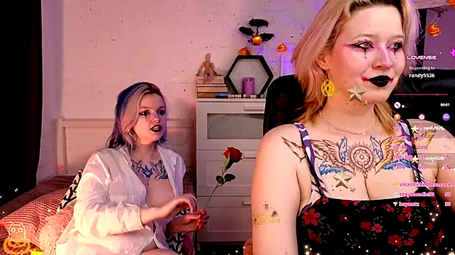 XXX chat uživo modela Bluedew