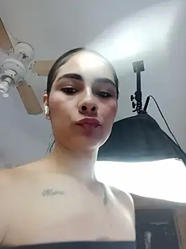 NicoleEsposito – Live XXX-chat