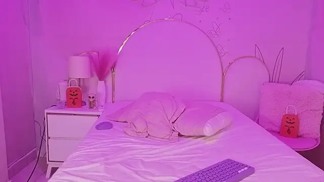 Jolie_rousse 现场XXX聊天