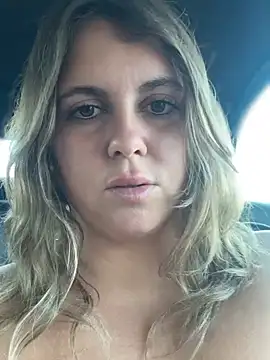 Chat XXX en directo de Samantha_official