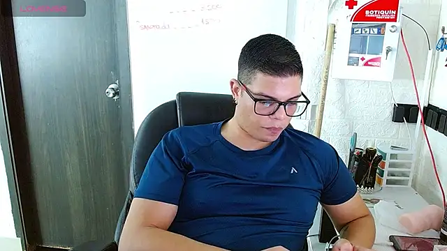Realjoel01 Chat XXX in diretta