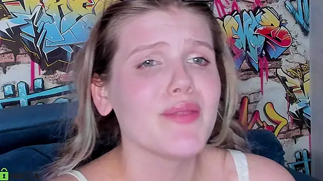 Онлайн чат XXX Alisa_Allison