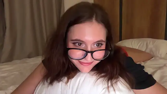 _mvrka_'s Live XXX Chat