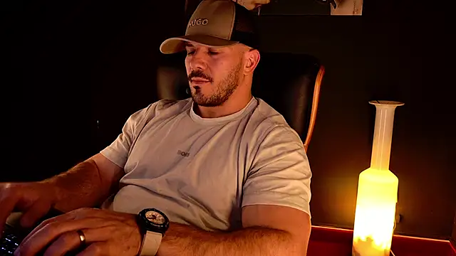 XXX chat uživo modela AngeloEric