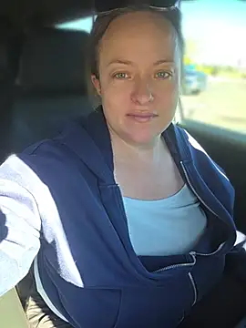 julimonroe Live XXX-chat