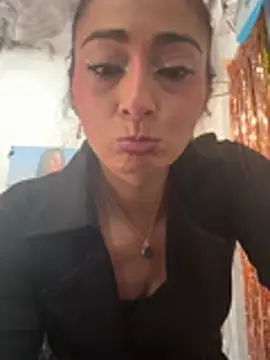 XXX chat uživo modela IsabellaMariet