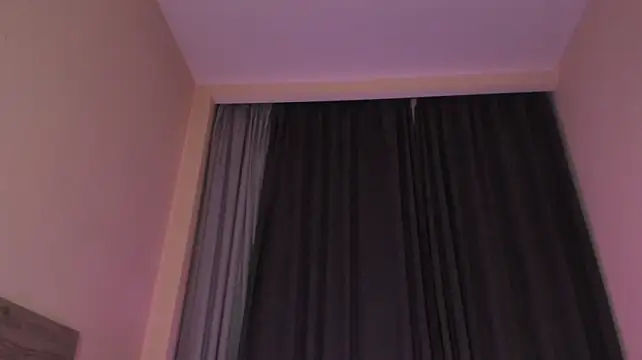 FoxieKiss Live XXX-chat