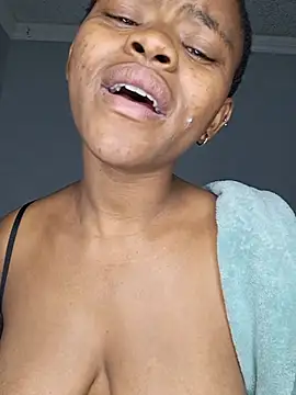Chat XXX ao vivo de CertifiedhottieXOXO