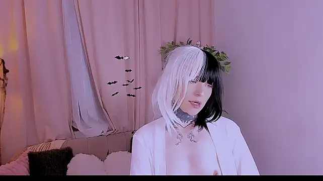دردشة Jessika_Non الجنسية المباشرة