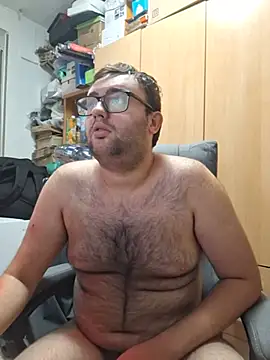 Javier_bear Chat XXX live
