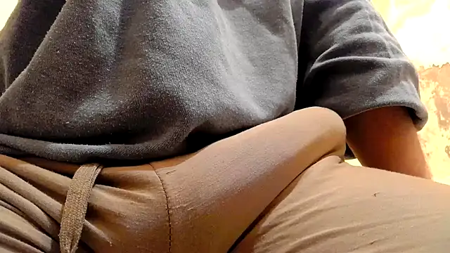 gae89tano Webcam-Show
