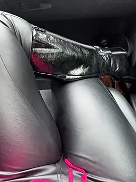 MlleDiorr's Live XXX Chat