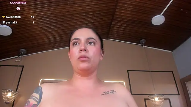 AMARATJOLIE Live XXX-chat