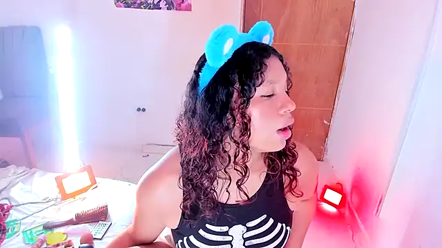 Emily_Coper18n Live XXX chat