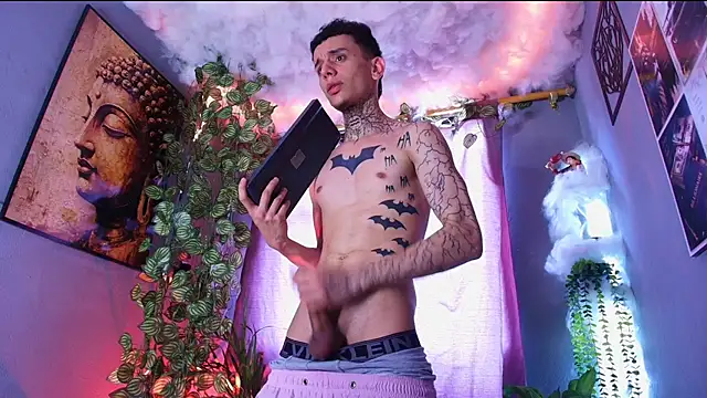 Czat XXX na żywo – TheBatMansion
