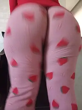 دردشة lily_sx الجنسية المباشرة