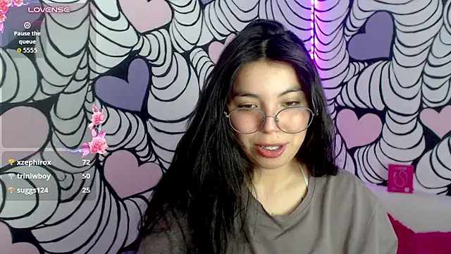 mochi_luna Adlı Modelin Canlı XXX Sohbeti