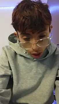 Chatroom XXX en direct de liamkozy