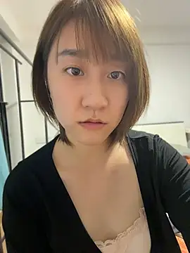 Judi-a Adlı Modelin Canlı XXX Sohbeti