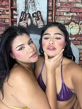 PippiCharmXXX লাইভ XXX চ্যাট