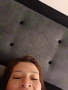 KAREN--03's Live XXX Chat
