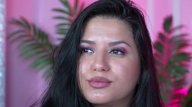 Chat XXX ao vivo de EssenaMonroe