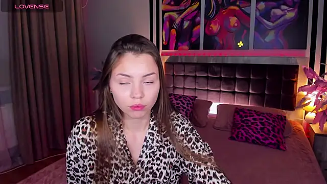 AgataStorm Adlı Modelin Canlı XXX Sohbeti