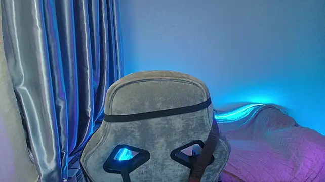 Adam_Kroy – Naživo XXX chat