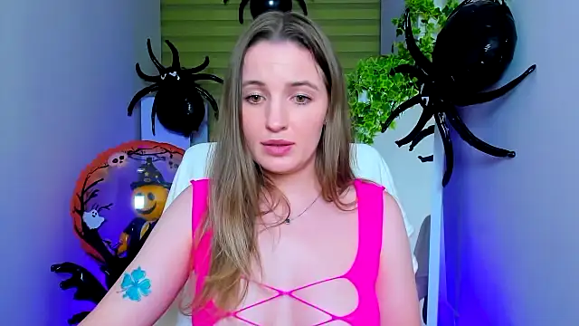Mila-moon live XXX chat