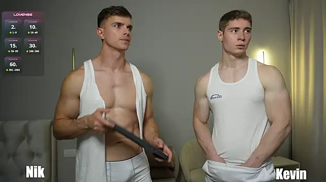 Nik_Sharp XXX чат на живо