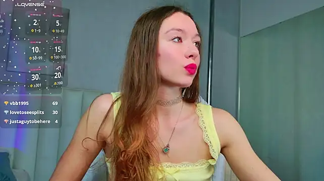 Mia_Skirttt: онлайн-секс-чат