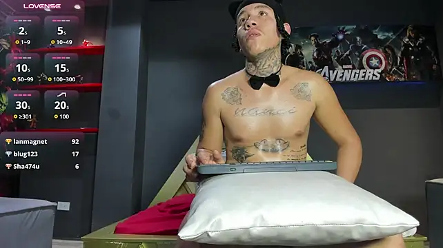 Онлайн чат XXX Jay_Stone5