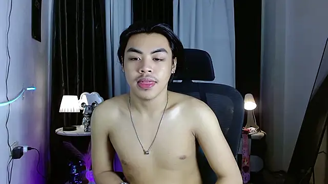 UrKawasaki's Live XXX Chat