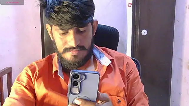 Yuvi_hot Pertunjukan Webcam