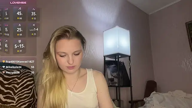 CatrinaRingquist 라이브 XXX 채팅