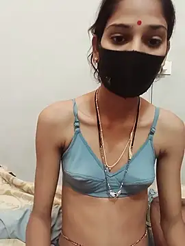 Royal_desi_couple023 Chat XXX in diretta