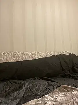 Frosln Live XXX chat