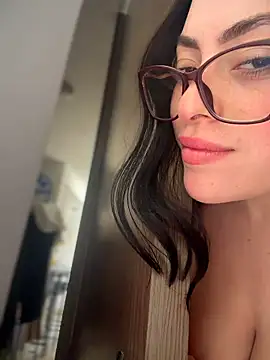 Wkatte live XXX chat