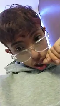 liamkozy Live XXX-chat