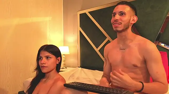 Pertunjukan Kamera Web RomeoandJulietta_