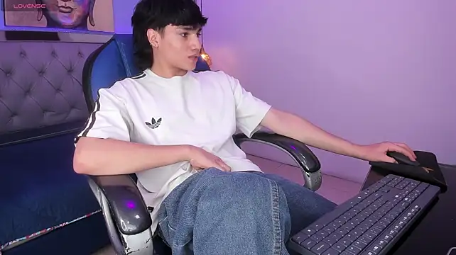 Živý XXX chat SamBlack_