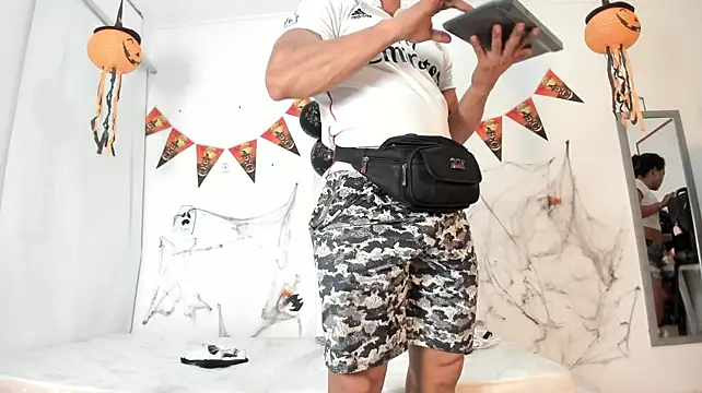 Chat XXX en directo de rickyfriki