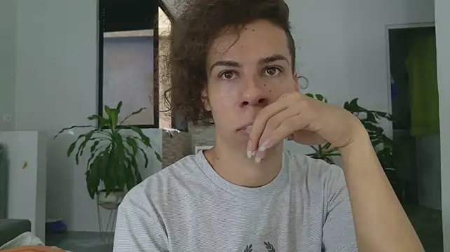 grey___27 – Naživo XXX chat