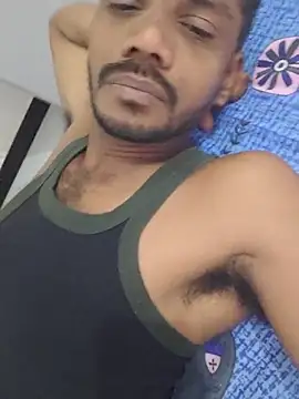 Chat +18 de daddyishere-19 ao vivo