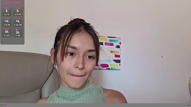 Aura_moons' Live XXX Chat