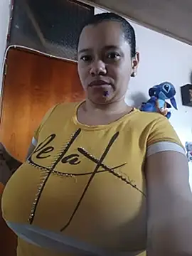 Hannaa_watsoon Chat XXX live