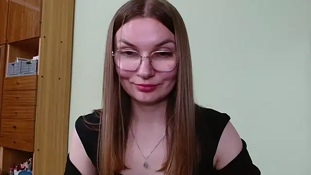 LooveELLYx: онлайн-секс-чат