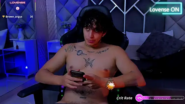 Chat XXX en directo de JayTaylorr