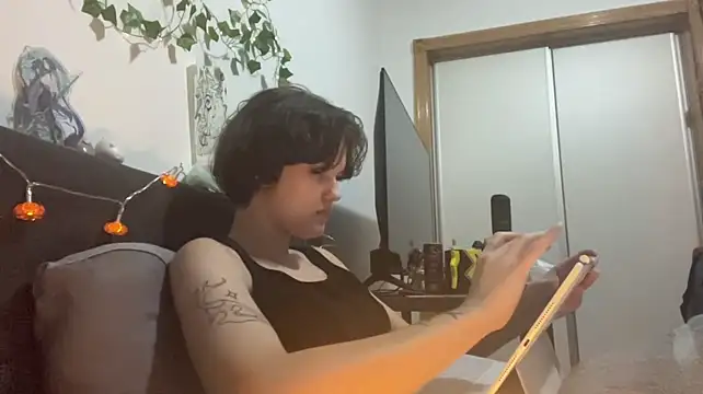 HeyFriren live XXX chat
